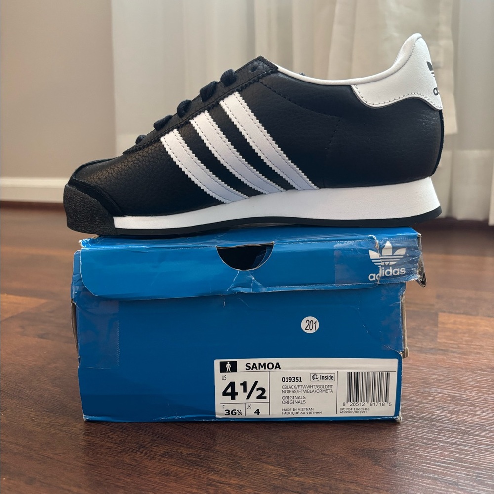 Adidas Samoa Black and White Trainers